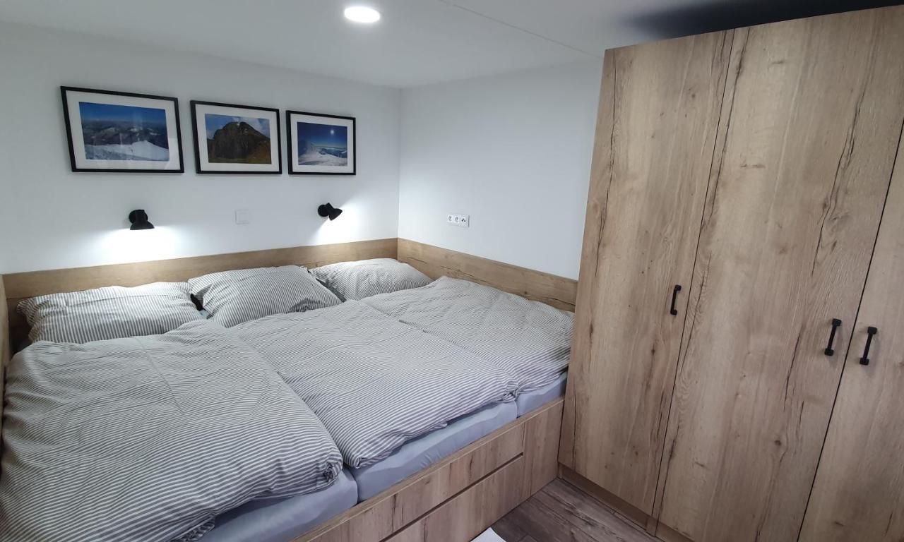 הוילה Liptovský Mikuláš Liptov Mobile House מראה חיצוני תמונה