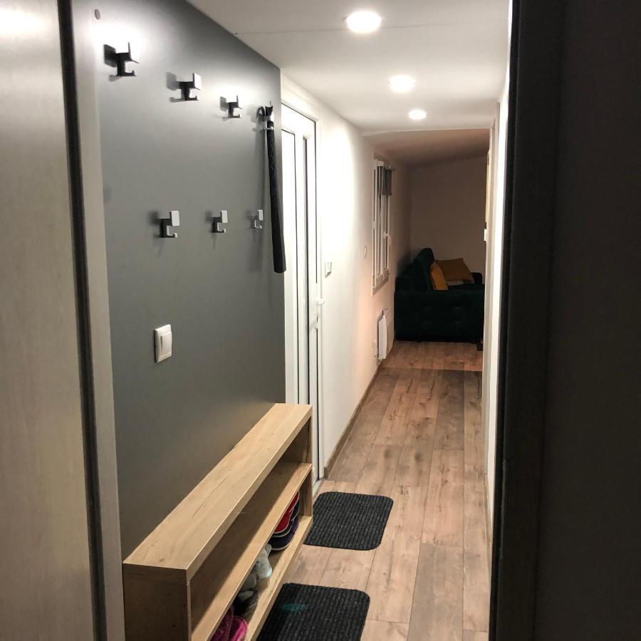 הוילה Liptovský Mikuláš Liptov Mobile House מראה חיצוני תמונה
